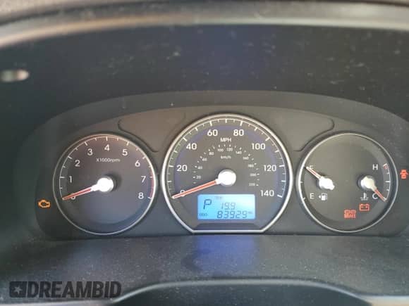 2012 Hyundai Santa Fe Limited с VIN 5XYZKDAG8CG127372, выставлен на аукционе Copart как лот 85105415 с пробегом 83 929 миль миль и Чистый • Clean title. История ставок и продаж доступна на DreamBid. Изображение 9.