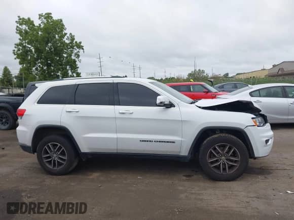 2018 Jeep Grand Cherokee Limited с VIN 1C4RJFBG3JC477345, выставлен на аукционе IAAI как лот 43016269 с пробегом 135 241 миль миль и . История ставок и продаж доступна на DreamBid. Изображение 14.