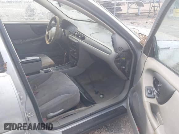 2004 Chevrolet Malibu Classic z VIN 1G1ND52F24M632174, wystawiony jako IAAI lot #42219900 z przebiegiem 250 912 mil mil oraz . Historia ofert i sprzedaży dostępna na DreamBid. Obrazek 5.