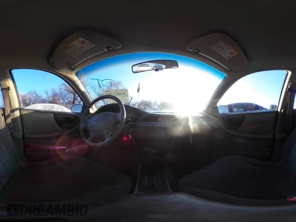 2004 Chevrolet Malibu Classic z VIN 1G1ND52F94M585838, wystawiony jako IAAI lot #41013743 z przebiegiem 204 033 mil mil oraz . Historia ofert i sprzedaży dostępna na DreamBid. Obrazek 18.