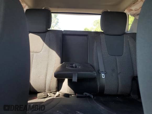 2011 Chevrolet Equinox 1LT z VIN 2CNALDEC8B6201253, wystawiony jako Copart lot #67056595 z przebiegiem Nie podano mil oraz Szkoda całkowita • Salvage title. Historia ofert i sprzedaży dostępna na DreamBid. Obrazek 10.