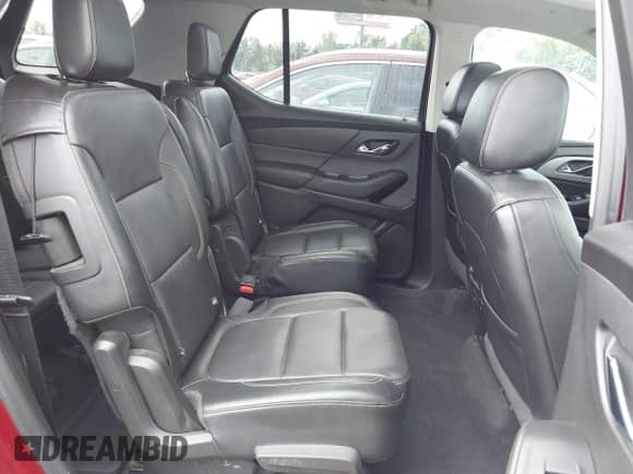 2018 Chevrolet Traverse LT with VIN 1GNERHKW1JJ116144, listed as a IAAI auction lot 43212606 with 121,318 mi miles and . Bid and sale history available at DreamBid. Image 8.