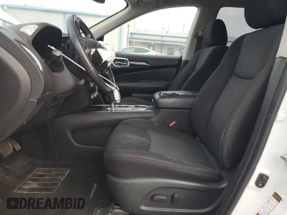 2020 Nissan Pathfinder SV with VIN 5N1DR2BN4LC600935, listed as a Copart auction lot 86627795 with 188,305 mi miles and Clean title. Bid and sale history available at DreamBid. Image 7.