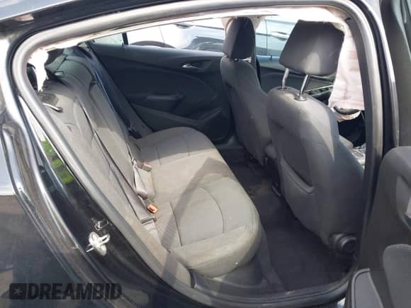 2018 Chevrolet Cruze LT с VIN 1G1BE5SM9J7215806, выставлен на аукционе IAAI как лот 42943866 с пробегом 118 203 миль миль и . История ставок и продаж доступна на DreamBid. Изображение 8.