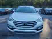 2018 Hyundai Santa Fe 2.4L с VIN 5XYZU3LB6JG555881, выставлен на аукционе Copart как лот 86409215 с пробегом 180 601 миль миль и Чистый • Clean title. История ставок и продаж доступна на DreamBid. Изображение 5.