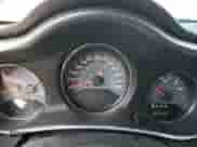 2013 Dodge Avenger SE V6 z VIN 1C3CDZAG2DN771462, wystawiony jako Copart lot #70118325 z przebiegiem 155 154 mil mil oraz Szkoda całkowita • Salvage title. Historia ofert i sprzedaży dostępna na DreamBid. Obrazek 9.