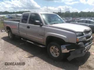 2004 Chevrolet Silverado 2500HD LS with VIN 1GCHK29U04E338229, listed as a IAAI auction lot 42258316 with 166,507 mi miles and . Bid and sale history available at DreamBid. Image 1.