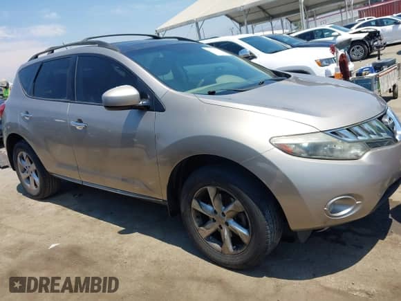 2010 Nissan Murano SL with VIN JN8AZ1MU3AW007007, listed as a IAAI auction lot 42916782 with 144,481 mi miles and . Bid and sale history available at DreamBid. Image 1.