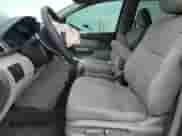 2014 Honda Odyssey LX z VIN 5FNRL5H28EB126388, wystawiony jako Copart lot #70583975 z przebiegiem 148 425 mil mil oraz Szkoda całkowita • Salvage title. Historia ofert i sprzedaży dostępna na DreamBid. Obrazek 7.