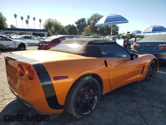 2006 Chevrolet Corvette with VIN 1G1YY36U765130675, listed as a Copart auction lot 80843794 with 86,238 mi miles and Salvage title. Bid and sale history available at DreamBid. Image 3.
