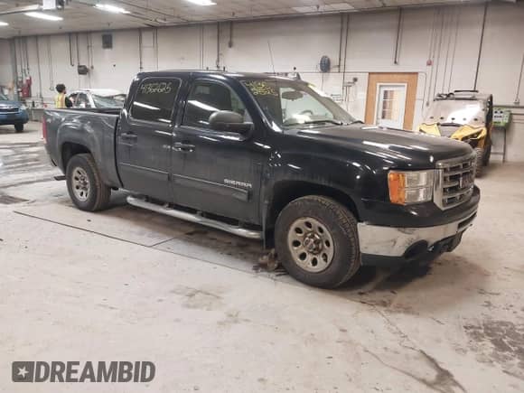 2011 GMC Sierra 1500 SL z VIN 3GTP2UEA0BG191032, wystawiony jako IAAI lot #41362625 z przebiegiem 155 539 mil mil oraz . Historia ofert i sprzedaży dostępna na DreamBid. Obrazek 1.