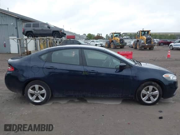 2015 Dodge Dart SXT with VIN 1C3CDFBB3FD374126, listed as a IAAI auction lot 43146628 with 139,064 mi miles and . Bid and sale history available at DreamBid. Image 13.