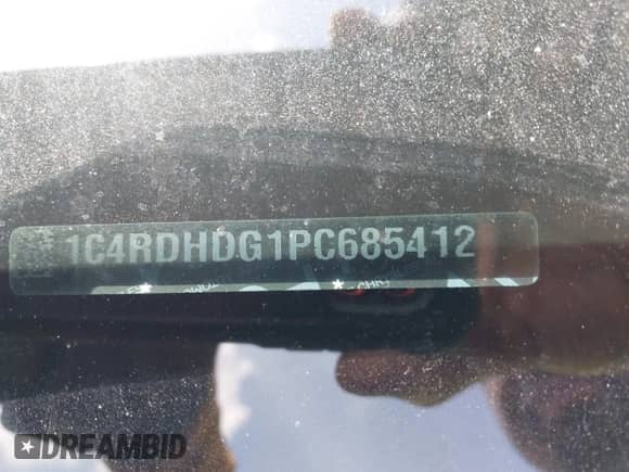 2023 Dodge Durango GT Premium z VIN 1C4RDHDG1PC685412, wystawiony jako IAAI lot #42758677 z przebiegiem 39 248 mil mil oraz . Historia ofert i sprzedaży dostępna na DreamBid. Obrazek 9.