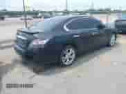 2012 Nissan Maxima SV z VIN 1N4AA5AP6CC803060, wystawiony jako IAAI lot #42335818 z przebiegiem 214 097 mil mil oraz . Historia ofert i sprzedaży dostępna na DreamBid. Obrazek 4.