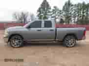 2010 Dodge 1500 ST z VIN 1D7RB1GP2AS248756, wystawiony jako IAAI lot #41478178 z przebiegiem 268 353 mil mil oraz . Historia ofert i sprzedaży dostępna na DreamBid. Obrazek 14.
