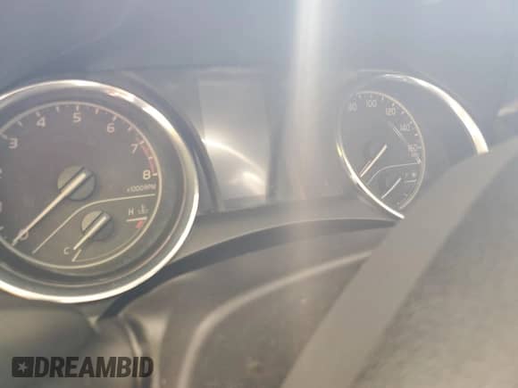 2019 Toyota Camry SE z VIN 4T1B11HK7KU249646, wystawiony jako Copart lot #80287225 z przebiegiem Nie podano mil oraz Szkoda całkowita • Salvage title. Historia ofert i sprzedaży dostępna na DreamBid. Obrazek 9.