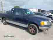 2004 Ford F-150 XL z VIN 2FTRX17264CA53784, wystawiony jako IAAI lot #42443644 z przebiegiem 194 796 mil mil oraz . Historia ofert i sprzedaży dostępna na DreamBid. Obrazek 1.