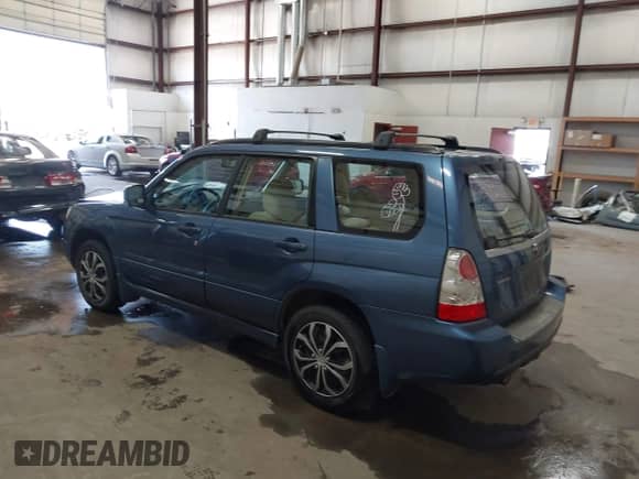 2007 Subaru Forester X с VIN JF1SG656X7H700288, выставлен на аукционе IAAI как лот 42384948 с пробегом 116 310 миль миль и . История ставок и продаж доступна на DreamBid. Изображение 3.