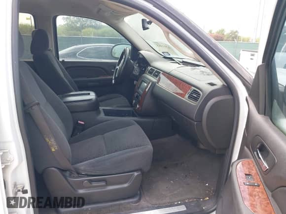 2007 Chevrolet Tahoe LS с VIN 1GNFC13JX7R178605, выставлен на аукционе IAAI как лот 42861415 с пробегом 247 304 миль миль и . История ставок и продаж доступна на DreamBid. Изображение 5.