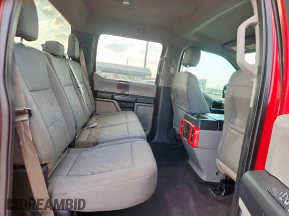 2016 Ford F-150 XL z VIN 1FTEW1CP2GKF44419, wystawiony jako Copart lot #85883115 z przebiegiem 198 917 mil mil oraz Czysty tytuł • Clean title. Historia ofert i sprzedaży dostępna na DreamBid. Obrazek 10.