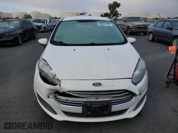 2015 Ford Fiesta SE z VIN 3FADP4BJ6FM136249, wystawiony jako Copart lot #90844195 z przebiegiem 133 405 mil mil oraz Szkoda całkowita • Salvage title. Historia ofert i sprzedaży dostępna na DreamBid. Obrazek 5.
