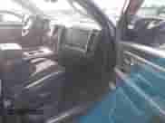 2017 Ram 1500 Sport z VIN 1C6RR7MT3HS796390, wystawiony jako IAAI lot #42701105 z przebiegiem 143 027 mil mil oraz . Historia ofert i sprzedaży dostępna na DreamBid. Obrazek 5.