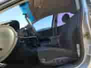 2001 Dodge Intrepid SE z VIN 2B3HD46R71H503463, wystawiony jako Copart lot #88585295 z przebiegiem 71 489 mil mil oraz Czysty tytuł • Clean title. Historia ofert i sprzedaży dostępna na DreamBid. Obrazek 7.