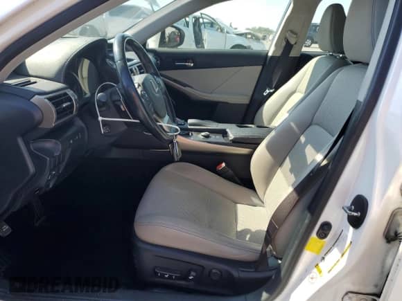 2016 Lexus IS 200t с VIN JTHBA1D26G5020305, выставлен на аукционе Copart как лот 85312705 с пробегом 138 222 миль миль и Списание • Salvage title. История ставок и продаж доступна на DreamBid. Изображение 7.