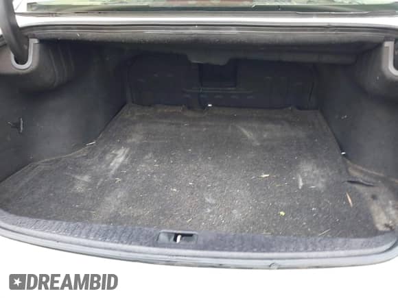 2012 Hyundai Genesis 3.8L с VIN KMHGC4DD7CU176773, выставлен на аукционе IAAI как лот 43155991 с пробегом 228 852 миль миль и . История ставок и продаж доступна на DreamBid. Изображение 17.