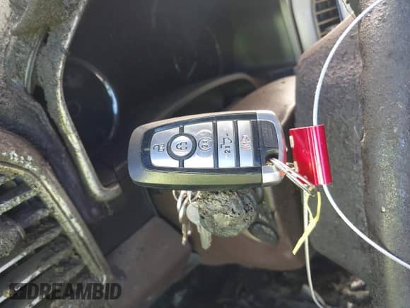 2020 Ford F-150 XL с VIN 1FTFW1E14LFC73735, выставлен на аукционе IAAI как лот 43368849 с пробегом Не указан миль и . История ставок и продаж доступна на DreamBid. Изображение 11.