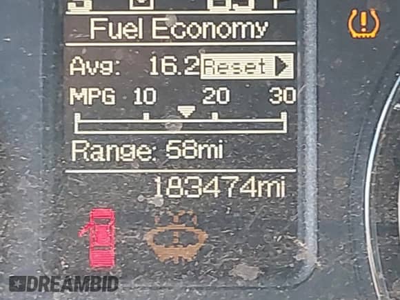 2017 Ram 1500 Tradesman z VIN 1C6RR6ST9HS605293, wystawiony jako IAAI lot #43151679 z przebiegiem 183 474 mil mil oraz . Historia ofert i sprzedaży dostępna na DreamBid. Obrazek 16.