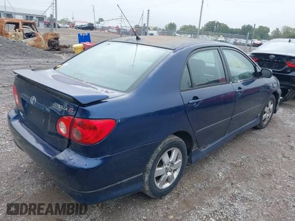 2005 Toyota Corolla CE с VIN 1NXBR32E75Z376523, выставлен на аукционе IAAI как лот 43294344 с пробегом 252 712 миль миль и . История ставок и продаж доступна на DreamBid. Изображение 4.