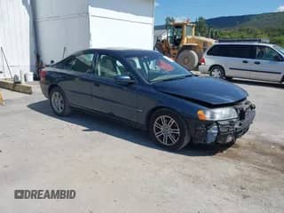 2006 Volvo S60 2.5L Turbo с VIN YV1RS592962540019, выставлен на аукционе IAAI как лот 43203084 с пробегом 176 771 миль миль и . История ставок и продаж доступна на DreamBid. Изображение 1.