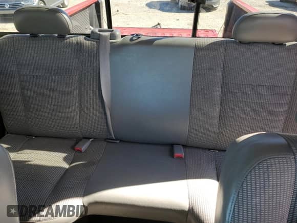 2006 Dodge 1500 ST z VIN 1D7HA18N36J242618, wystawiony jako Copart lot #80465944 z przebiegiem 163 728 mil mil oraz Czysty tytuł • Clean title. Historia ofert i sprzedaży dostępna na DreamBid. Obrazek 10.