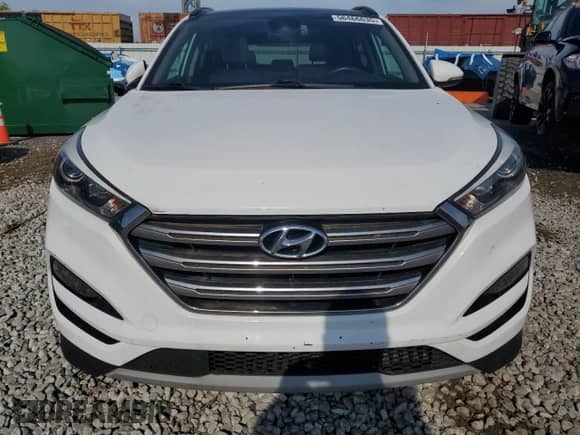 2017 Hyundai Tucson Value z VIN KM8J3CA26HU341948, wystawiony jako Copart lot #56466635 z przebiegiem Nie podano mil oraz Czysty tytuł • Clean title. Historia ofert i sprzedaży dostępna na DreamBid. Obrazek 5.