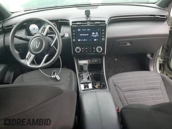 2023 Hyundai Santa Cruz SEL с VIN 5NTJCDAE7PH072745, выставлен на аукционе Copart как лот 73854124 с пробегом 18 144 миль миль и Списание • Salvage title. История ставок и продаж доступна на DreamBid. Изображение 8.