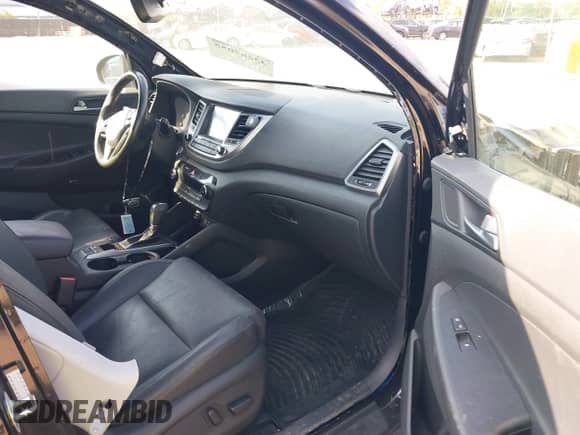 2017 Hyundai Tucson SE с VIN KM8J33A4XHU427152, выставлен на аукционе IAAI как лот 43267055 с пробегом 115 192 миль миль и . История ставок и продаж доступна на DreamBid. Изображение 5.