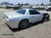 2003 Chevrolet Corvette Z06 z VIN 1G1YY12S935105216, wystawiony jako Copart lot #68721585 z przebiegiem 99 972 mil mil oraz Szkoda całkowita • Salvage title. Historia ofert i sprzedaży dostępna na DreamBid. Obrazek 3.