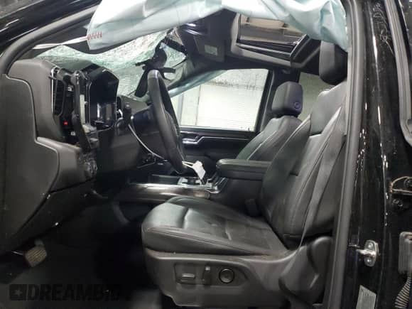 2024 Chevrolet Silverado 3500HD LTZ z VIN 2GC4YUEY3R1199871, wystawiony jako Copart lot #59727175 z przebiegiem Nie podano mil oraz Szkoda całkowita • Salvage title. Historia ofert i sprzedaży dostępna na DreamBid. Obrazek 7.