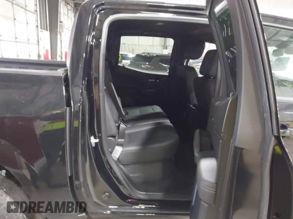 2024 Chevrolet Colorado 4WD LT с VIN 1GCPTCEK2R1120066, выставлен на аукционе IAAI как лот 41218173 с пробегом Не указан миль и . История ставок и продаж доступна на DreamBid. Изображение 8.