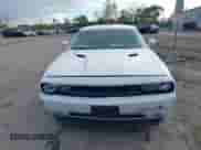 2013 Dodge Challenger R/T Plus z VIN 2C3CDYBTXDH531266, wystawiony jako IAAI lot #43506450 z przebiegiem 74 712 mil mil oraz . Historia ofert i sprzedaży dostępna na DreamBid. Obrazek 12.
