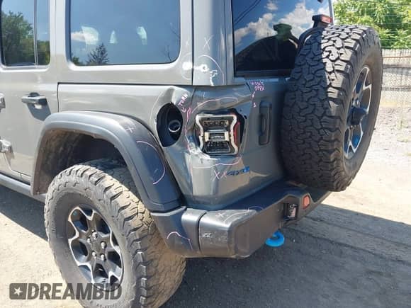2022 Jeep Wrangler Unlimited Rubicon с VIN 1C4JJXR69NW257809, выставлен на аукционе IAAI как лот 42701600 с пробегом 38 209 миль миль и . История ставок и продаж доступна на DreamBid. Изображение 6.