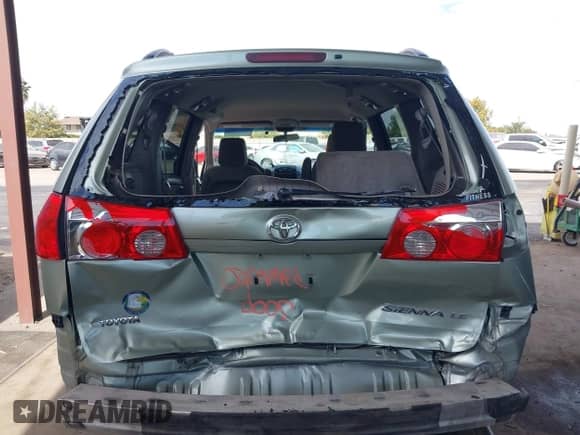 2010 Toyota Sienna CE с VIN 5TDKK4CC1AS307336, выставлен на аукционе IAAI как лот 43356058 с пробегом 184 071 миль миль и . История ставок и продаж доступна на DreamBid. Изображение 6.