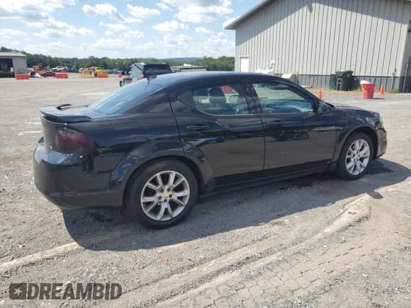 2012 Dodge Avenger R/T z VIN 1C3CDZBGXCN218149, wystawiony jako Copart lot #71328255 z przebiegiem 133 380 mil mil oraz Szkoda całkowita • Salvage title. Historia ofert i sprzedaży dostępna na DreamBid. Obrazek 3.