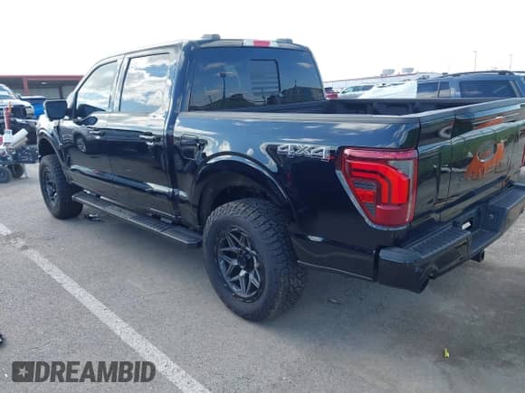 2024 Ford F-150 Lariat с VIN 1FTFW5L55RFC16319, выставлен на аукционе IAAI как лот 42308797 с пробегом 3 023 миль миль и . История ставок и продаж доступна на DreamBid. Изображение 3.