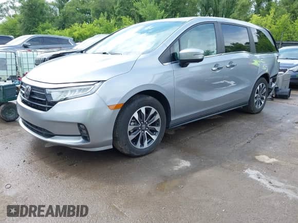 2024 Honda Odyssey EX-L with VIN 5FNRL6H69RB032969, listed as a IAAI auction lot 42529353 with 20,456 mi miles and . Bid and sale history available at DreamBid. Image 22.