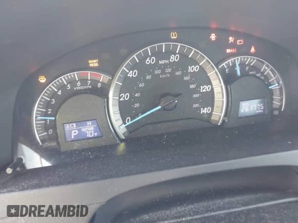 2013 Toyota Camry SE z VIN 4T1BF1FK5DU276626, wystawiony jako IAAI lot #43279805 z przebiegiem 261 775 mil mil oraz . Historia ofert i sprzedaży dostępna na DreamBid. Obrazek 7.