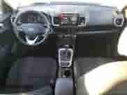 2021 Hyundai Venue SEL with VIN KMHRC8A35MU103883, listed as a Copart auction lot 79226403 with 64,472 mi miles and . Bid and sale history available at DreamBid. Image 8.