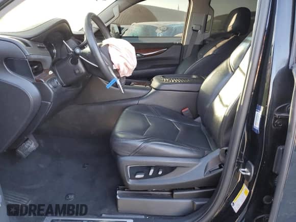 2018 Cadillac Escalade ESV Premium Luxury с VIN 1GYS3JKJ1JR168359, выставлен на аукционе Copart как лот 47951265 с пробегом 94 007 миль миль и Списание • Salvage title. История ставок и продаж доступна на DreamBid. Изображение 7.