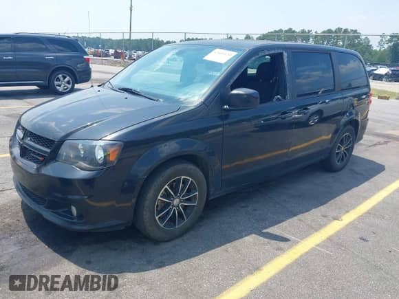 2018 Dodge Grand Caravan SE z VIN 2C4RDGBG3JR304526, wystawiony jako IAAI lot #42605129 z przebiegiem 139 660 mil mil oraz . Historia ofert i sprzedaży dostępna na DreamBid. Obrazek 2.